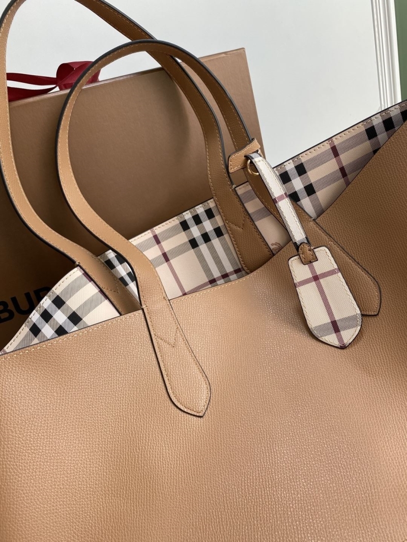 Bv*b*rry shopping bags